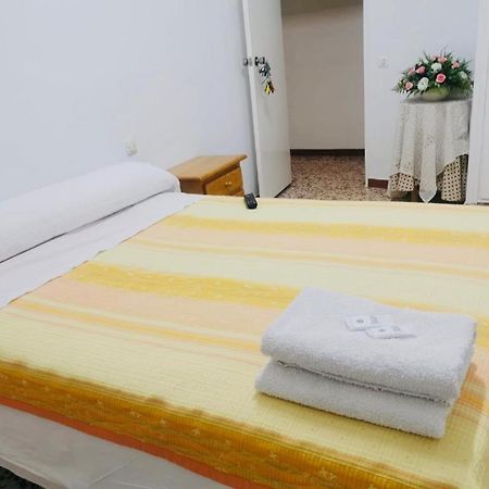 Casa De Huespedes Canizares 马德里 外观 照片